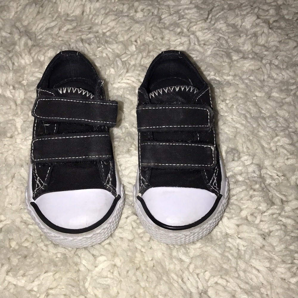 Blacks and white toddler sneakers